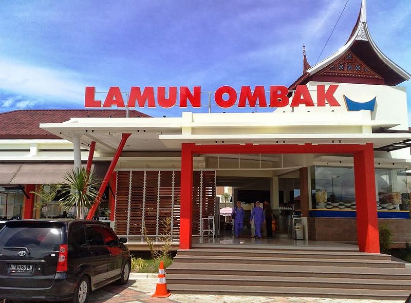 tempat menarik di bukit tinggi indonesia