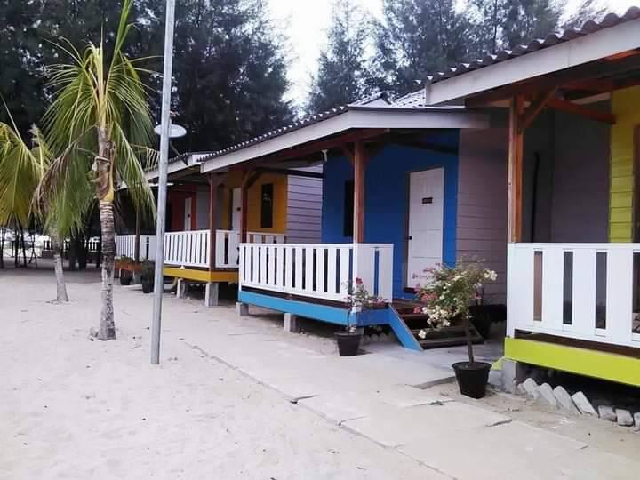 d geting beach resort tumpat