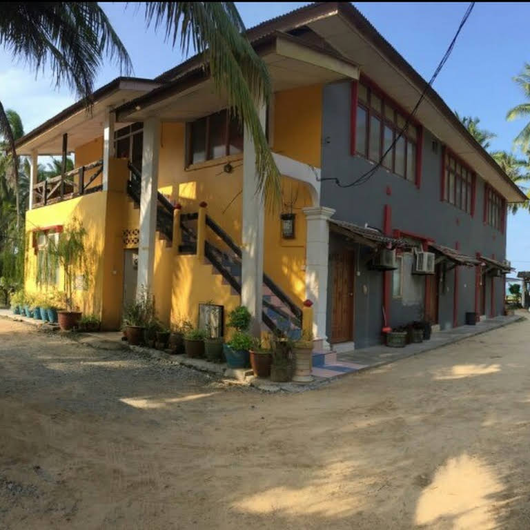 sri melawi chalet