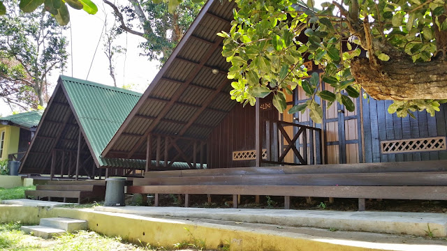 umang umang chalet tepi pantai melaka