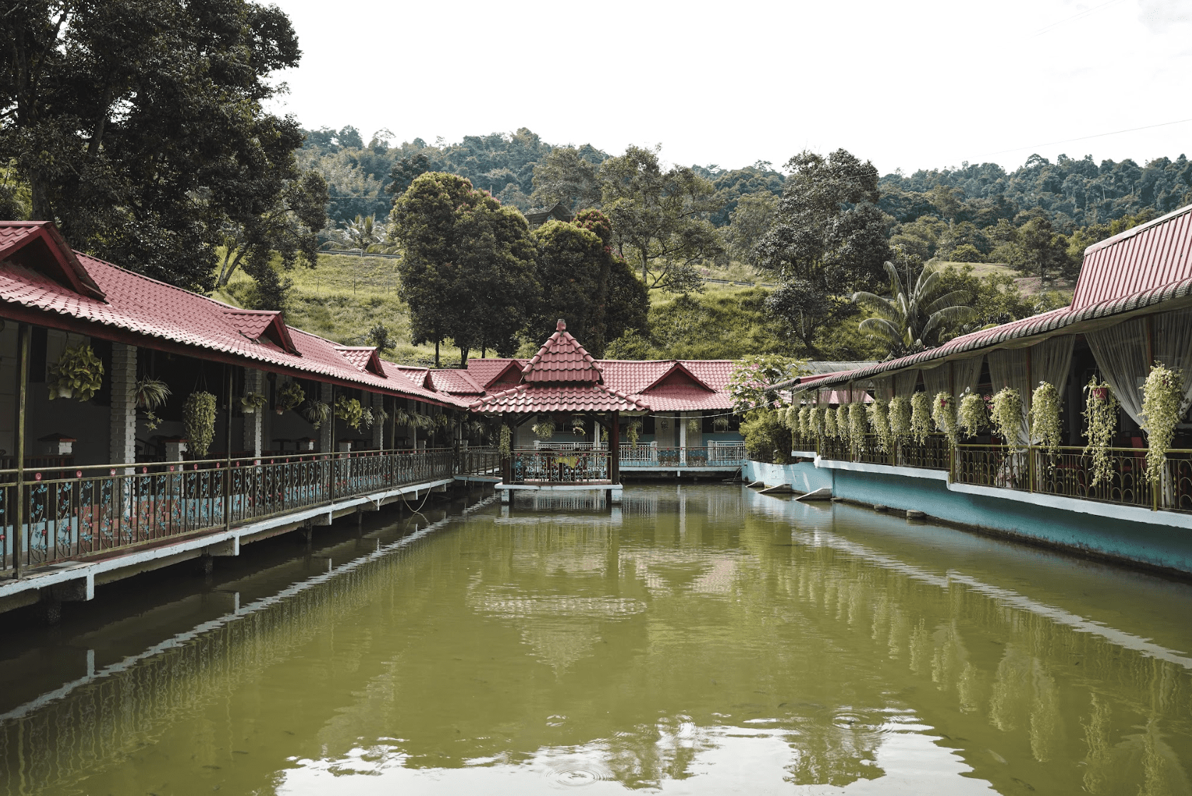 Agrotek Garden Resort (Teroka Penginapan Penuh Privasi)